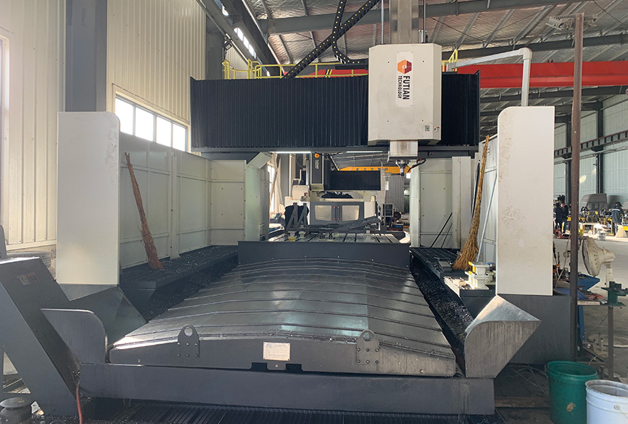 Гор-орталықтар үлкен CNC өңдеу қабілетін арттырады